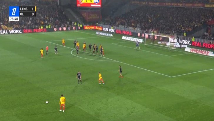 Lens 2-0 Lyon — Matthieu Udol 77'