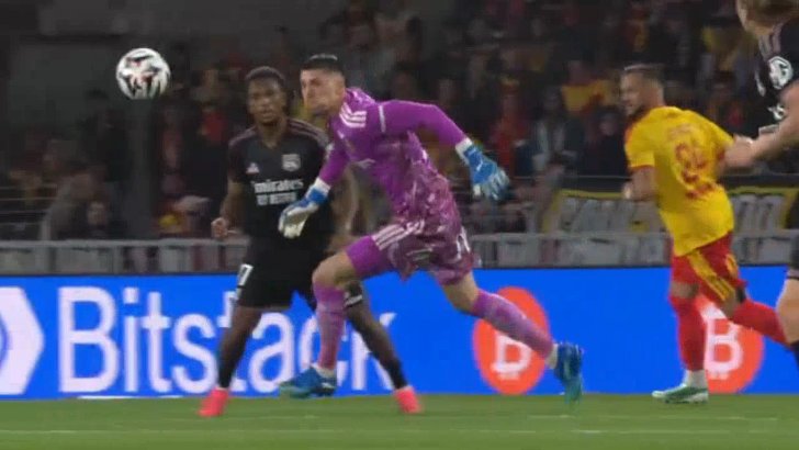 Lens 1-0 Lyon — Florian Sotoca 36'