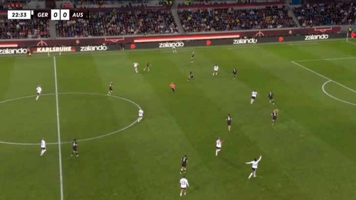 Germany Women 1-0 Australia Women — Franziska Kett 23'